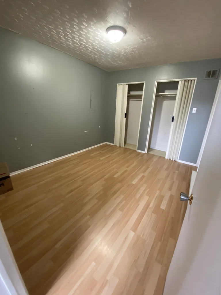 2357_Granada — photo 2
